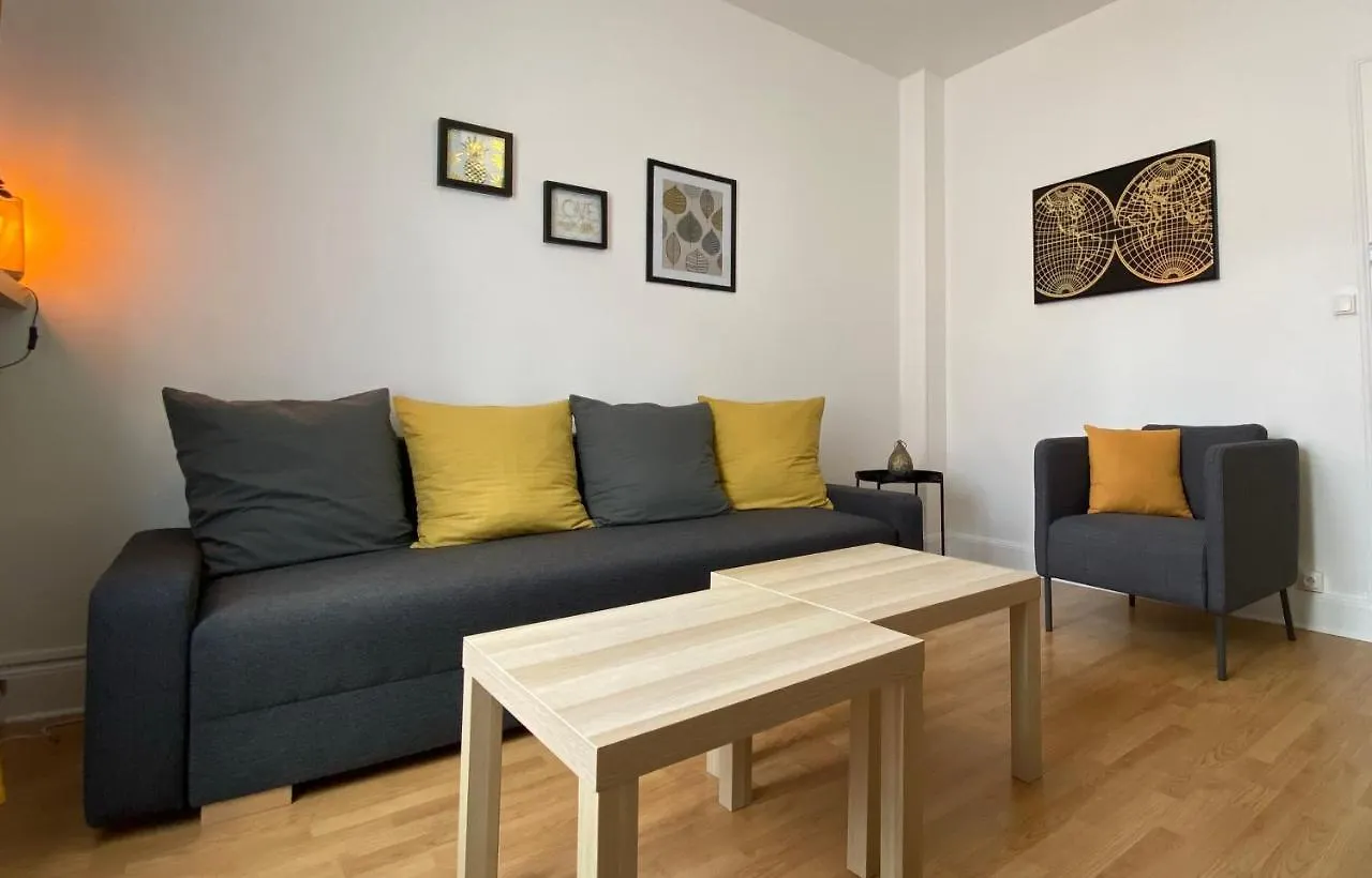 Vichy Gare - Parking - Cosy - Jardin - Labellise Clevacances 3 Etoiles Apartment
