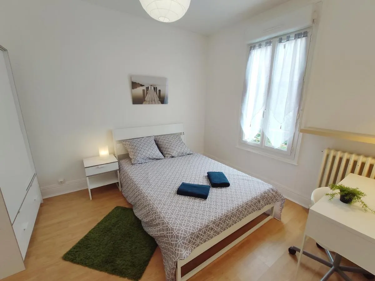 Vichy Gare - Parking - Cosy - Jardin - Labellise Clevacances 3 Etoiles