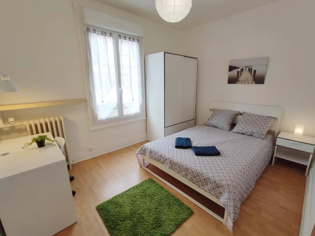 Apartment Vichy Gare - Parking - Cosy - Jardin - Labellise Clevacances 3 Etoiles